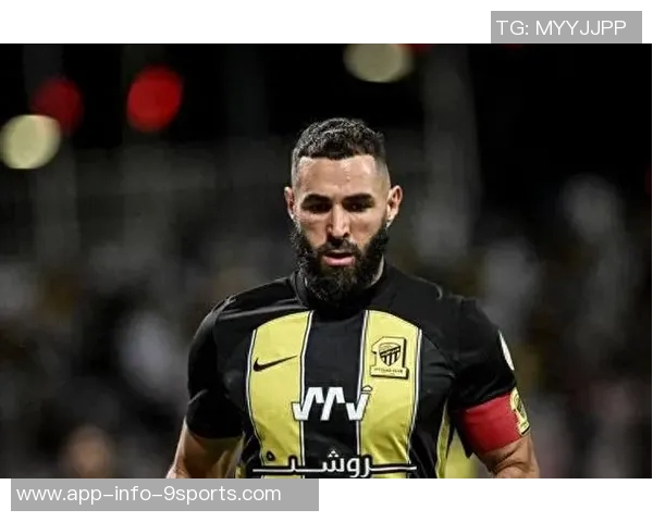 本泽马回应传闻称要求吉达联合签索拉里纯属记者幻想 本泽马回应传闻称要求吉达联合签索拉里纯属记者幻想