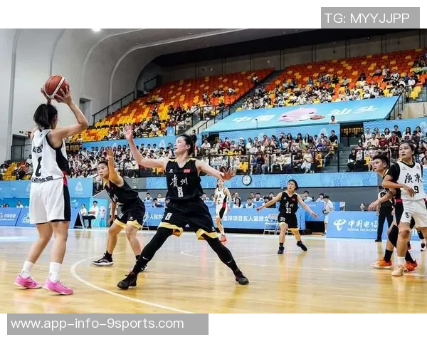 深篮体育女篮锦标赛现场观赛人数突破三万相关产业收入超千万 深篮体育女篮锦标赛现场观赛人数突破三万相关产业收入超千万